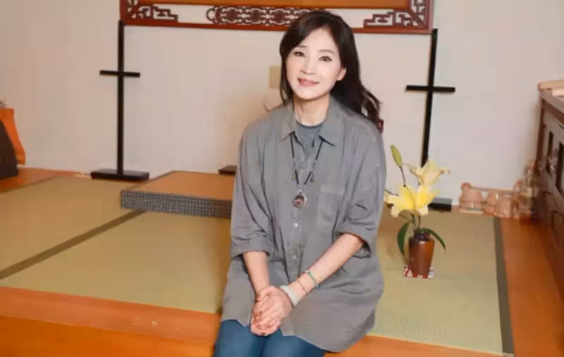女星患病怕遺傳後代不結婚,55歲從未談過戀愛,父母離世終生不嫁