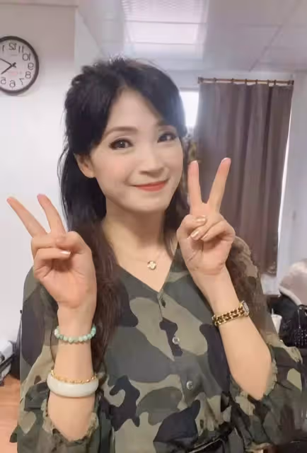 女星患病怕遺傳後代不結婚,55歲從未談過戀愛,父母離世終生不嫁