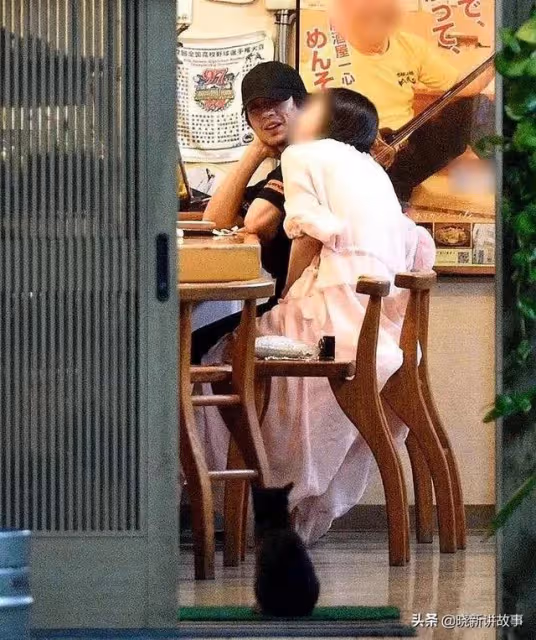 日本當紅男星戀上人妻,不避諱做第三者,女方為他選擇離婚