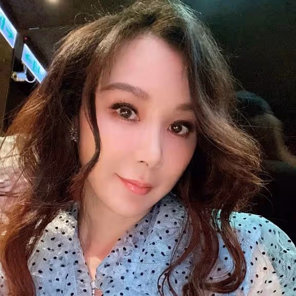 53歲蕭薔默認終身不婚!喜歡自由不願生子,現有男友只享受戀愛