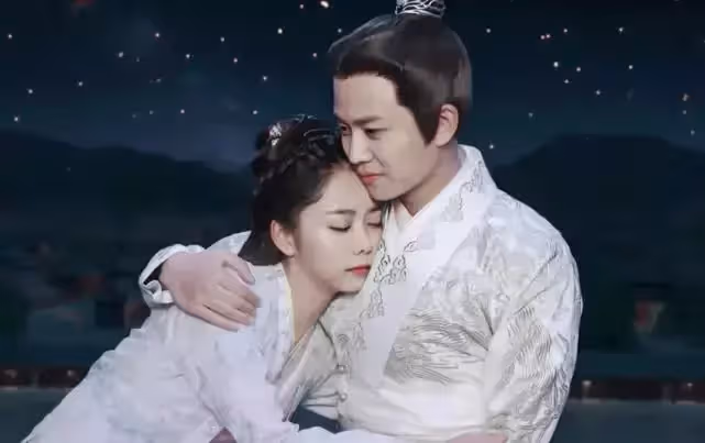 身邊不乏美女的任嘉倫，卻選擇了相貌平平的聶歡，這是為何？