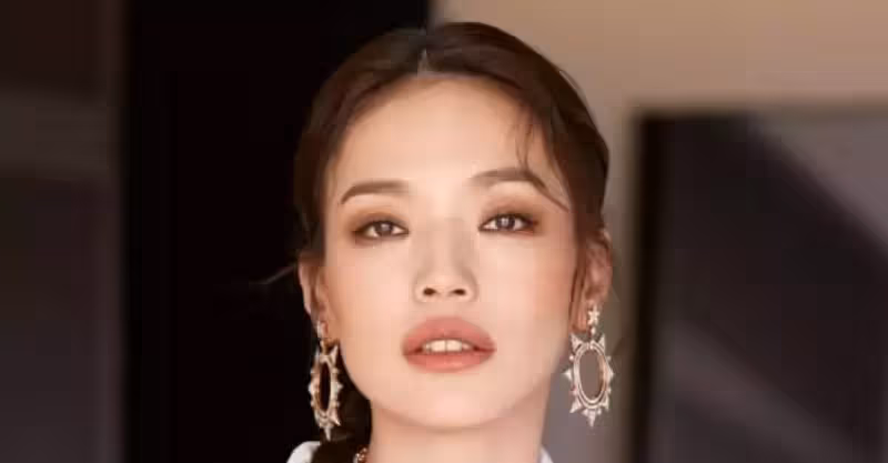 男看鼻子女看嘴？8位厚嘴唇女星，用實力證明「香腸嘴」跟丑無關