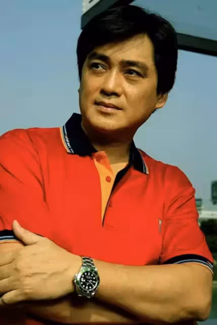 湯鎮宗:弟弟是湯鎮業,至今無緋聞,將普通妻子寵成了寶