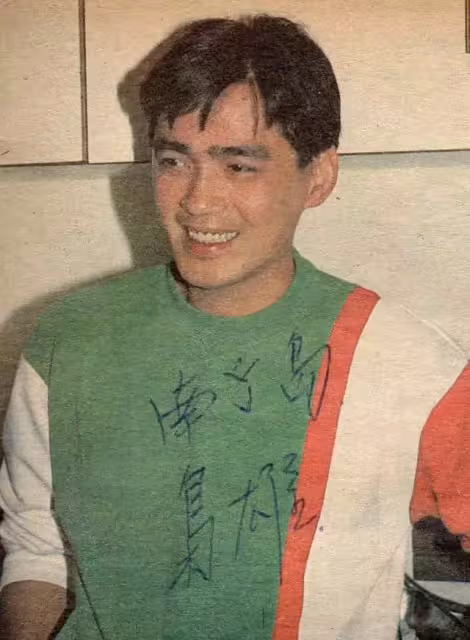 湯鎮宗:弟弟是湯鎮業,至今無緋聞,將普通妻子寵成了寶