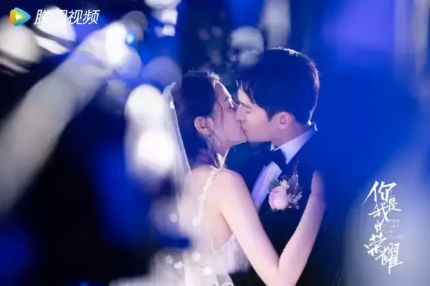 12部「成人式戀愛」陸劇!《不會戀愛的我們》、《夜色暗湧時》又甜又慾吻戲連發!