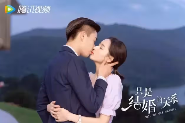 12部「成人式戀愛」陸劇!《不會戀愛的我們》、《夜色暗湧時》又甜又慾吻戲連發!