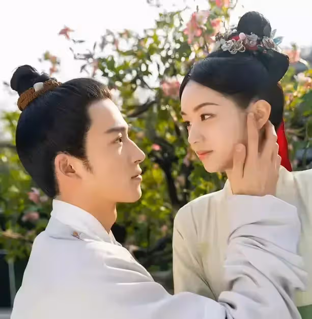 周也《為有暗香來》首發劇照,男主是劉子行,女配個個顏值高