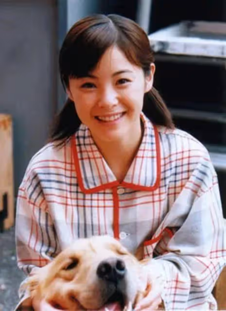 日娛集體塌房?只有他是藝能界唯一好男人,和老婆相愛20年
