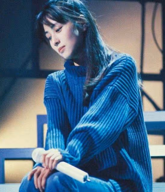 她被所有歌手崇拜,一首歌紅了27年,歌曲已寫入教科書