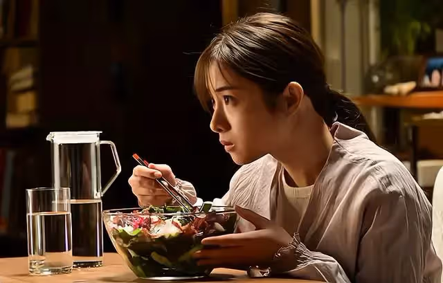 「參加完姨姐的婚禮，我拉黑了她」有種親戚不必講情，斷了才幹凈