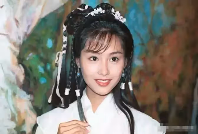 6大版本的黃蓉：朱茵最美，翁美玲成經典，金庸最滿意的卻是周迅