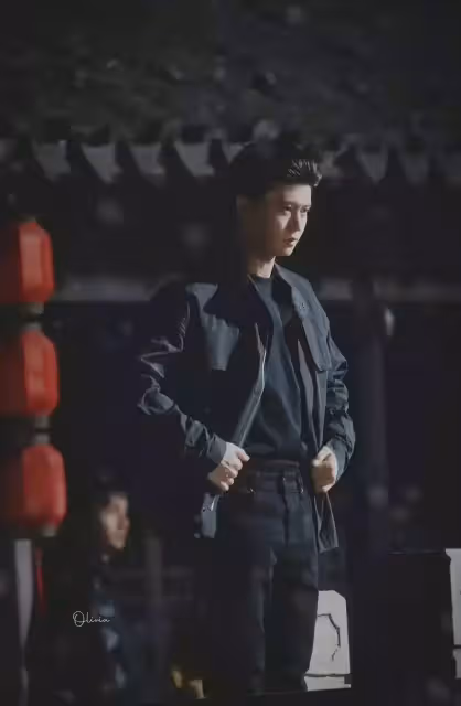 任嘉倫《暮色心約》中造型太酷!劇中劇角色多變,驚喜連連