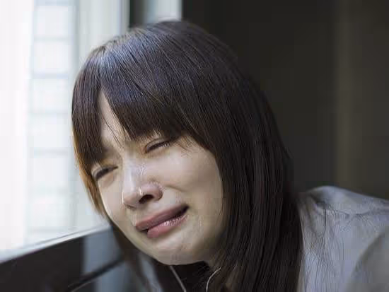 老公租房子偷養前妻八年,在門口與爸媽的對話,讓我淚流滿面!