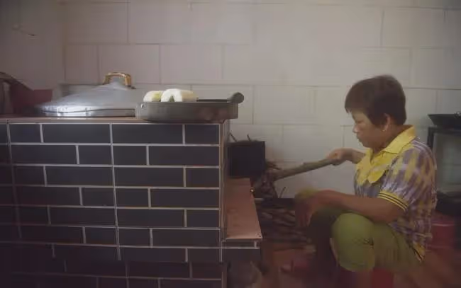 老公說：娶老婆回來就是洗衣做飯生孩子的，我怒懟他一句，他無語