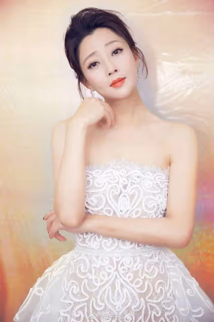 42歲殷桃自曝感到寂寞!仍未遇到心儀的結婚對象,離異後緋聞頻出