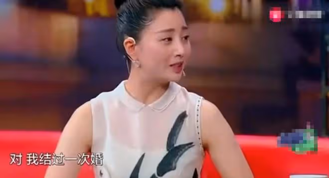 42歲殷桃自曝感到寂寞!仍未遇到心儀的結婚對象,離異後緋聞頻出