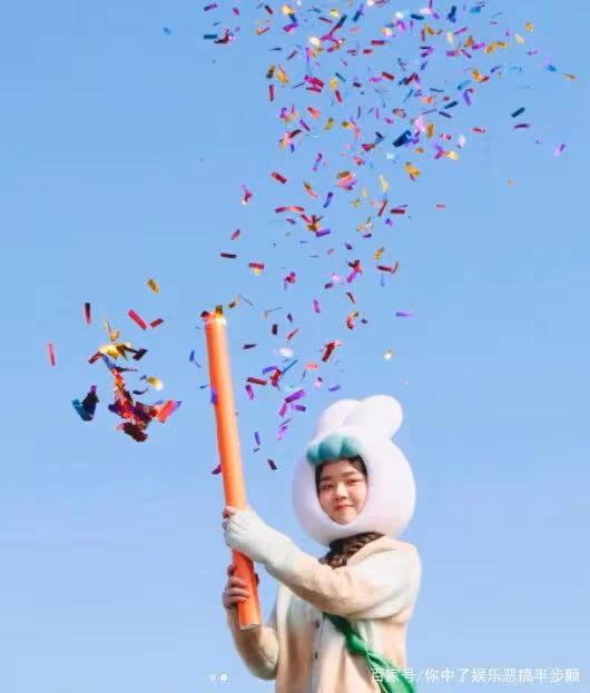 兔子中的天使!韓女星金香起戴兔子頭拍廣告,網友爆贊:太可愛了