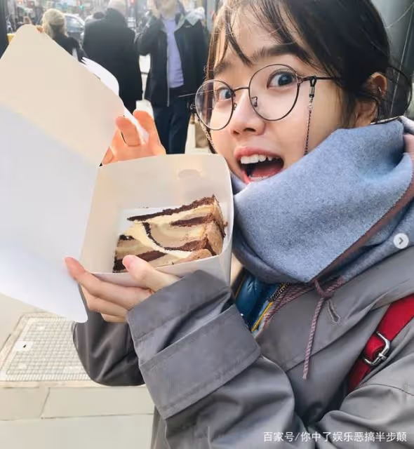 兔子中的天使！韓女星金香起戴兔子頭拍廣告，網友爆贊：太可愛了