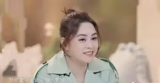 阿嬌與阿sa同框錄節目,無美顏鏡頭下身材曝光「一胖毀所有」,網友:明星與路人的區別