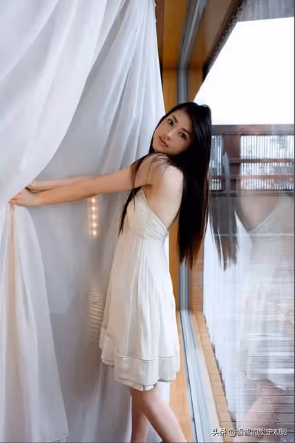 女優小澤真珠:有李嘉欣的神韻,好似張柏芝,與劉亦菲有幾分相似