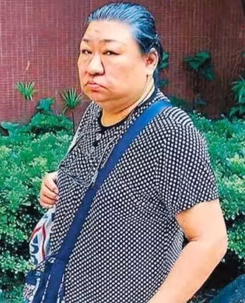 劉德華身家百億,親姐卻窮得沒飯吃,華仔:我寧願做個絕情的弟弟,做人,一定要有良心