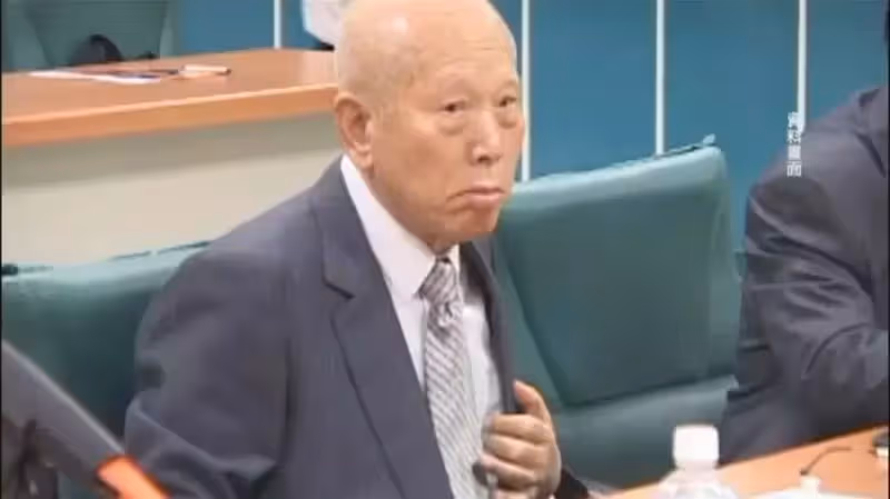 輪胎大王夫妻26億遺產稅造福鄉裡,惠及四萬人,巨額紅包曝光,弱勢鄉民感恩:可以用在孩子學雜費和過年用品上