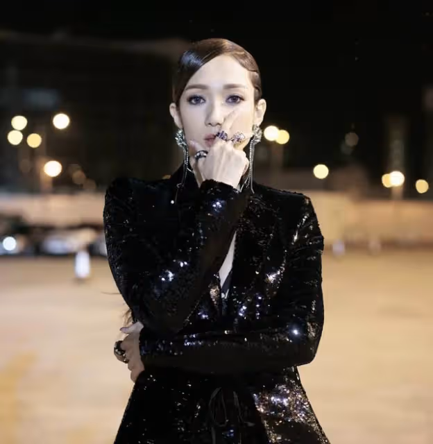 TVB知名離巢女星北上發展!被曝簽約內地公司,網友喊話參加浪姐3