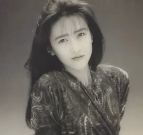 修圖師在那個年代一定找不到工作吧?