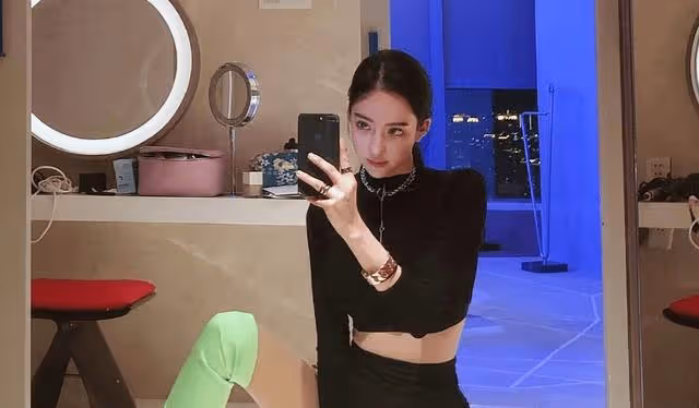 「塑料美人」潘南奎,花十億整成baby,情史混亂插足閨蜜感情?