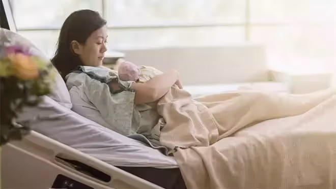 女人生育接母親來照顧,每月給3000,丈夫不滿:「我媽為何沒有」