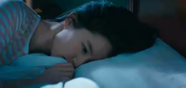 男友無縫銜接,才剛跟我分手,轉身就貼在別的女人身上