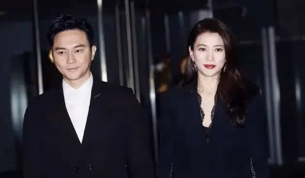 袁詠儀:被張智霖寵愛如少女,愛包如命,她是全港羨慕的女人