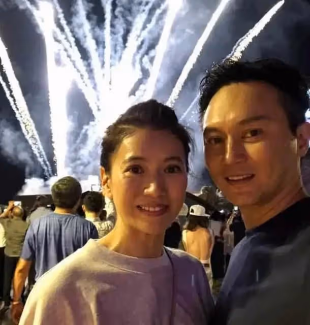 袁詠儀:被張智霖寵愛如少女,愛包如命,她是全港羨慕的女人