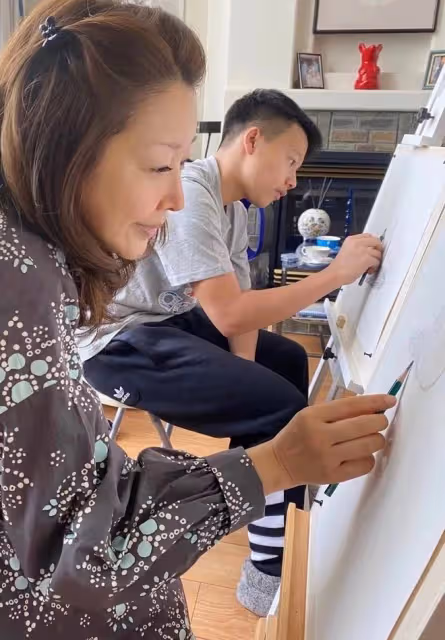 49歲孫悅不顧疫情上海街頭遛狗，坐輪椅行動不便，嫁富商豪宅曝光