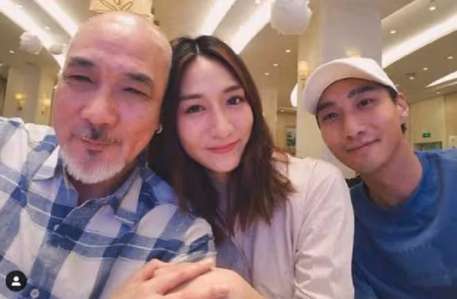 港圈戲骨齊聚內地喝酒！梁家仁鬍鬚全白，尹天照滿頭黑髮顯年輕