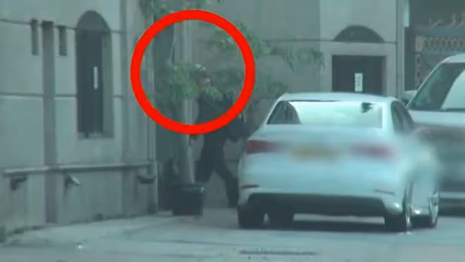 方媛攜倆孩子出門，長女身高猛長眼睛似爸，郭富城陪妻子眉頭緊鎖
