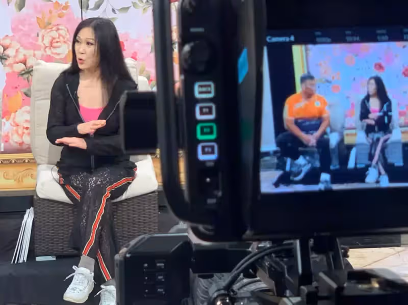 紅了26年！《愛江山更愛美人》原唱「以60歲為榮」：此刻的我最美麗  摯愛媽媽離開心痛喊話「愛江山更愛媽媽」
