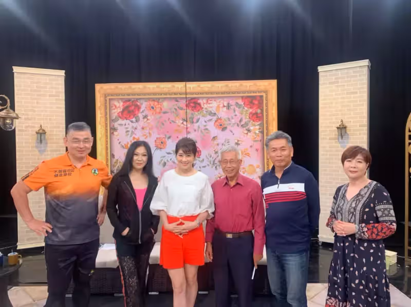 紅了26年！《愛江山更愛美人》原唱「以60歲為榮」：此刻的我最美麗  摯愛媽媽離開心痛喊話「愛江山更愛媽媽」