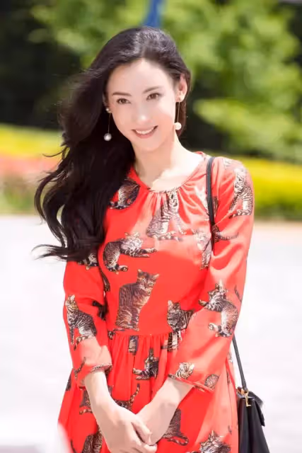 謝霆鋒大兒子公開指責「爸爸配不上張柏芝」坦言「生病發燒父都不在」心疼媽媽一人