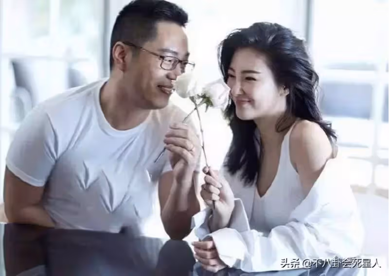 先婚後愛、剛見面就求婚，9位明星的閃婚，電視劇都不敢這麼演