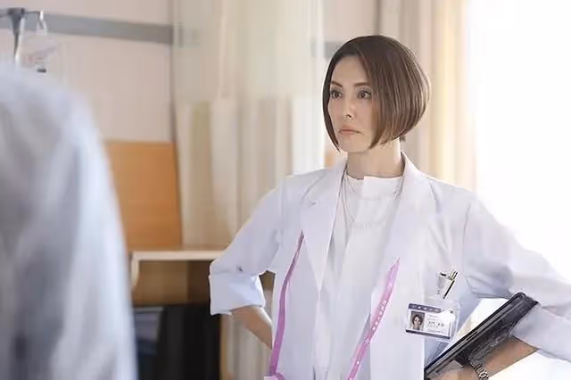 出道30年依舊絕絕子,這個收視女王是吃了防腐劑嗎