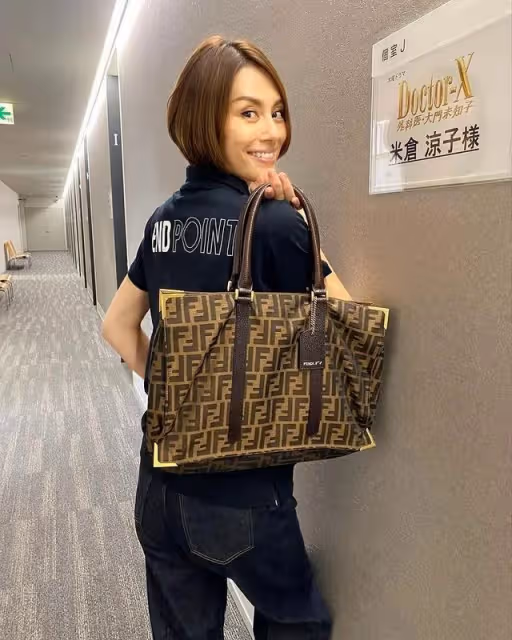 出道30年依舊絕絕子,這個收視女王是吃了防腐劑嗎