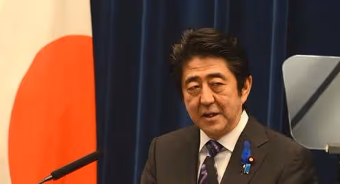 獲得奧斯卡終身成就獎的宮崎駿,為什麼被日本人罵成「賣國賊」?