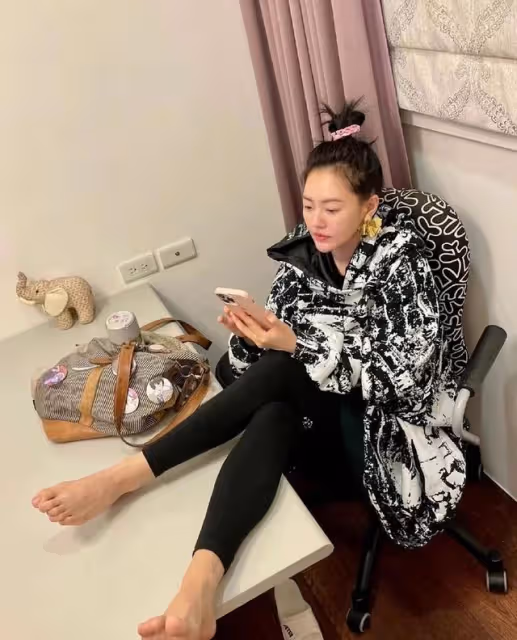 S媽接受韓國女婿了:s媽說他講義氣,男方點贊小S的性感照片