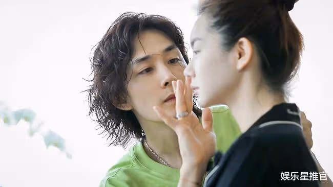 將「斯文敗類」演繹到極致的男人李承鉉