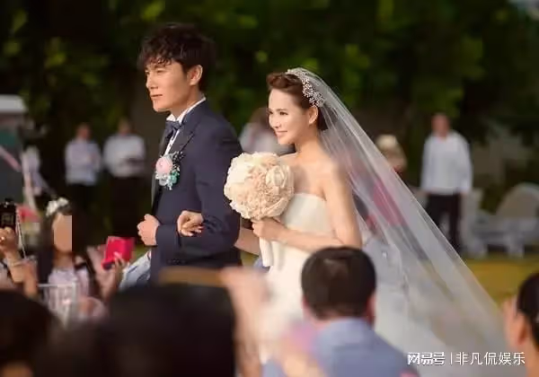 相差十歲姐弟戀!伊能靜:認識秦昊之前,我對愛情已經「徹底失望」了