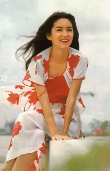 穿女裝時她最美,穿男裝時她最帥,林青霞的十個經典角色