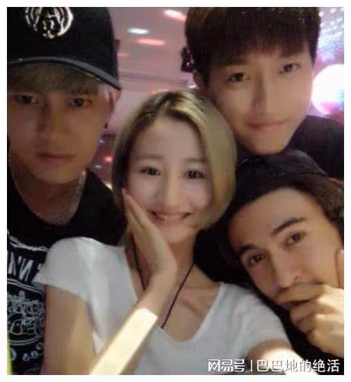 任嘉倫妻子證件照被扒,果然是高中校花!同學曝:便宜任嘉倫了