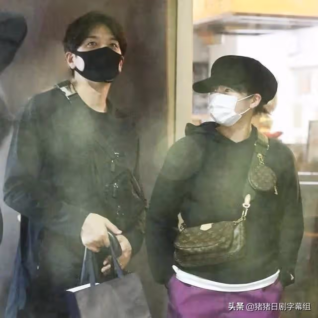 直擊第一胎誕生前二人的甜蜜生活