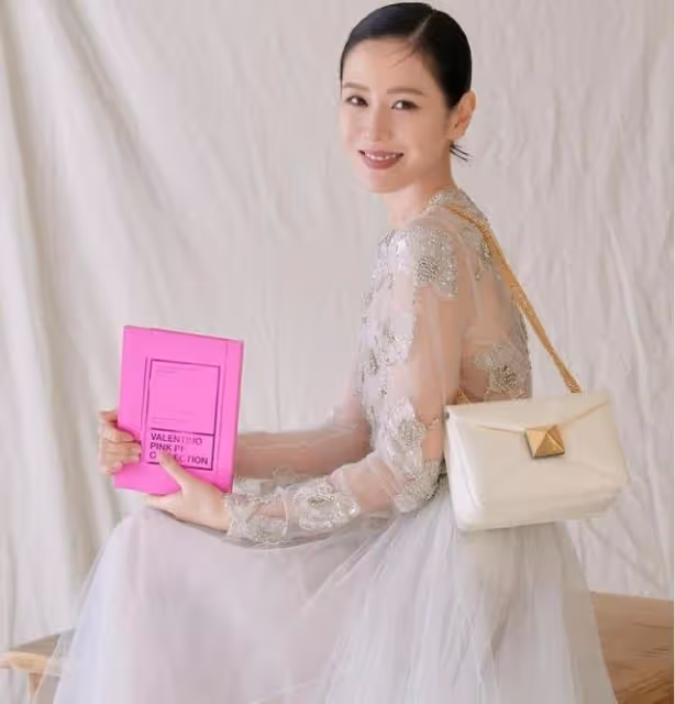 玄彬結婚前露面,帥氣的模樣眼神里放光,感覺又帥氣了不少